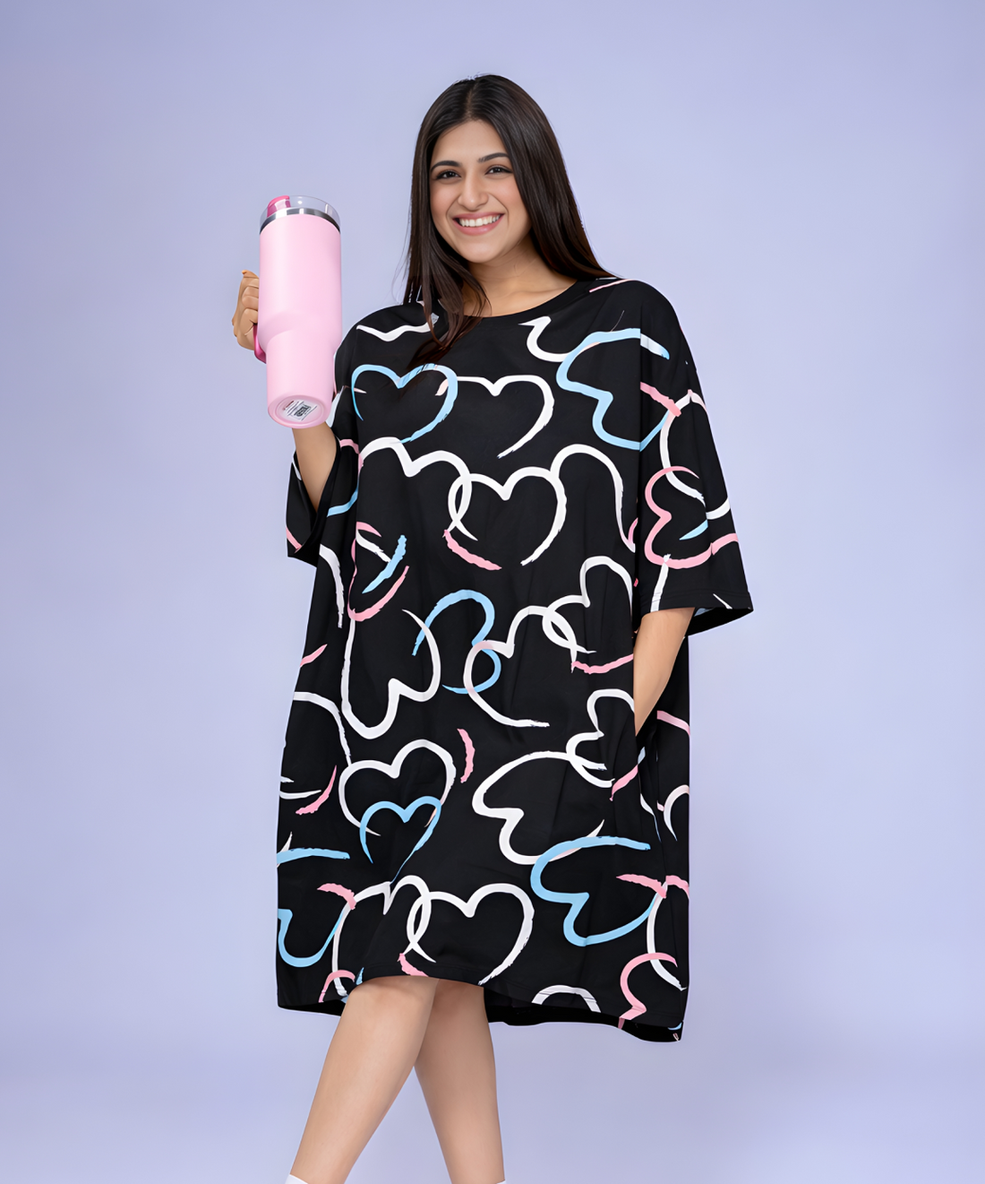 Queen of Hearts Oversized Pocket Tee